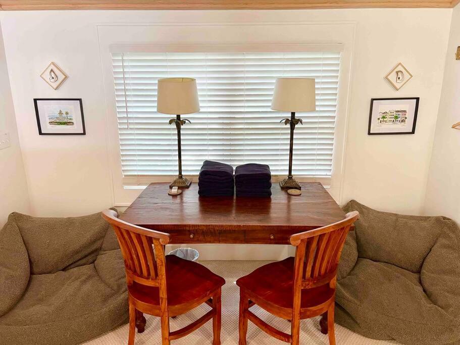 צ'רלסטון Liz Lane Cottage- Entire Guesthouse מראה חיצוני תמונה